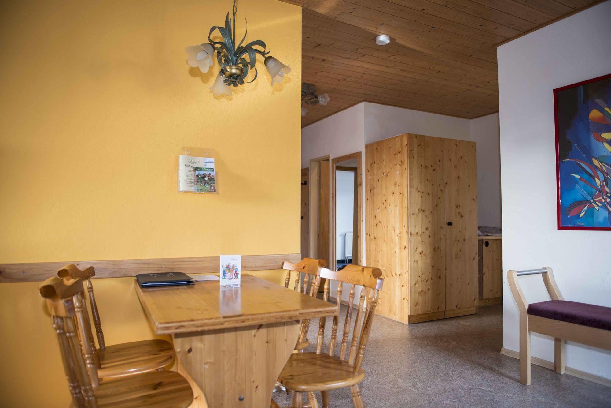 Ulrichshof, Baby & Kinder Bio-Resort Rimbach  Extérieur photo
