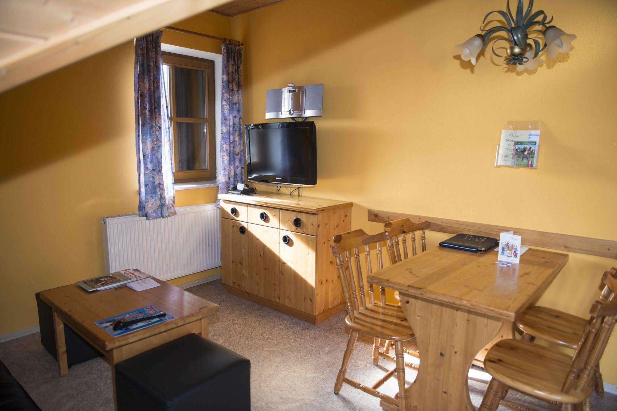 Ulrichshof, Baby & Kinder Bio-Resort Rimbach  Extérieur photo